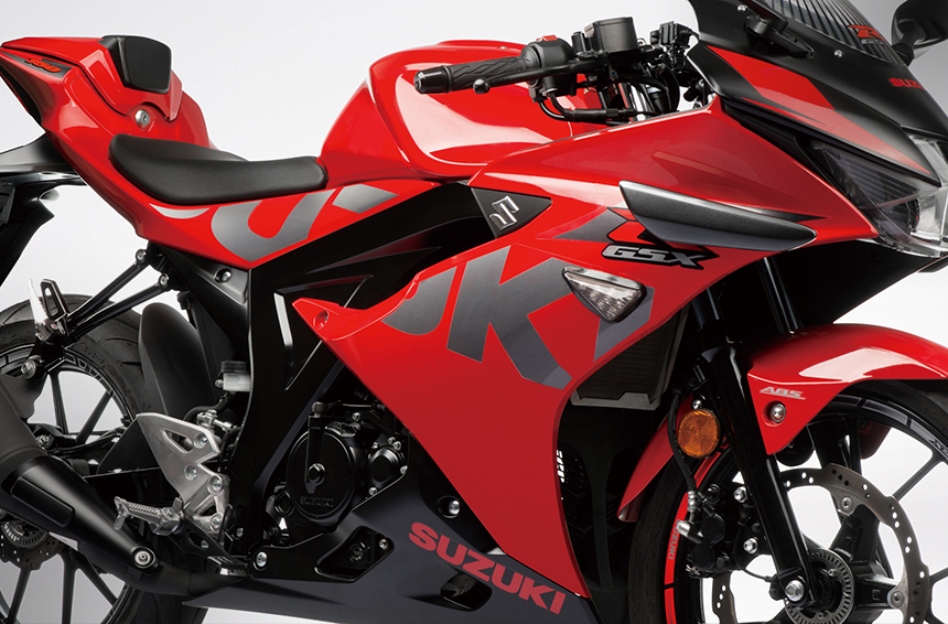 SUZUKI LOGO 車身貼紙