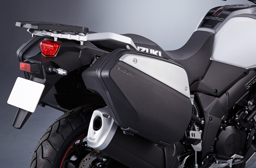 側箱(右18L,左21L 皆無鎖匙)