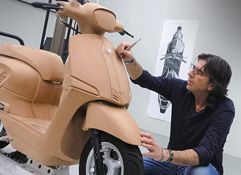 設計師 — Alessandro Tartarni