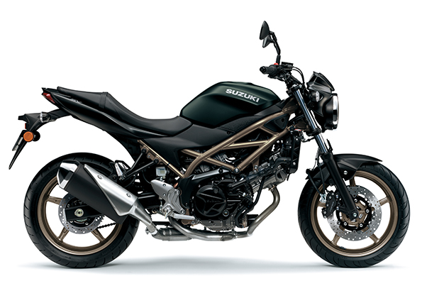 消光綠 (C2L) 25年式
